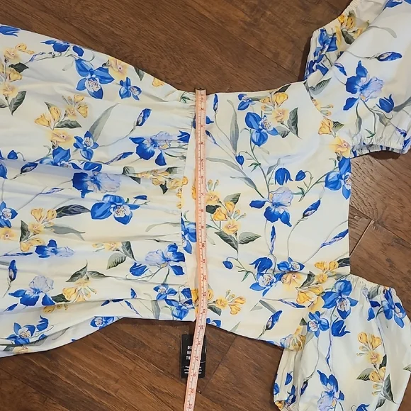 Express Blue and Yellow Floral Midi Dress - Picture 4 of 9